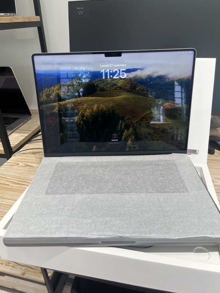 AB571EDB-52FB-4485-8B41-CE2D5BE5DE09_1_105_c